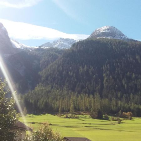 Hotel Piz Ela Bergun Давос Екстериор снимка